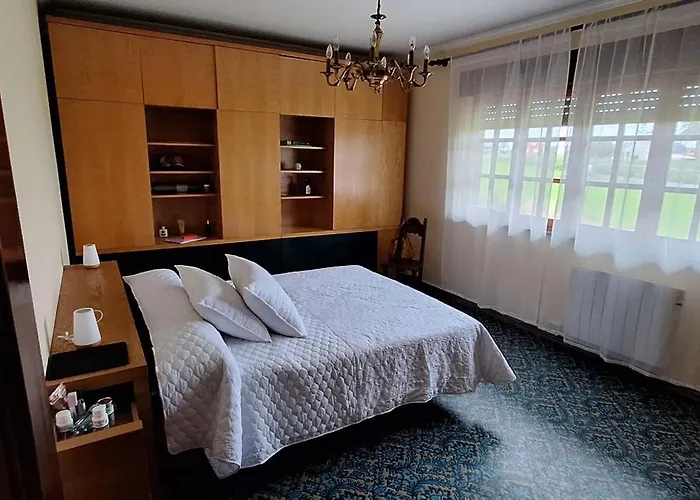 Casa Diego, Primera Linea De Playa Junto A Catedrales